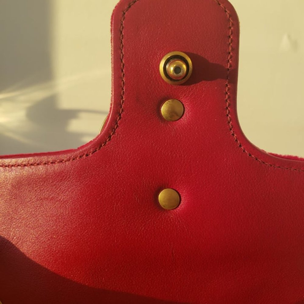 ❌SOLD❌GUCCI Marmont Red Velvet Bag - Picture 3 of 15